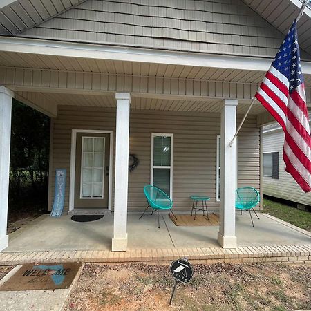 Beach Flow Bungalow-Mins To Downtown-Dining-Base Pensacola Exterior photo